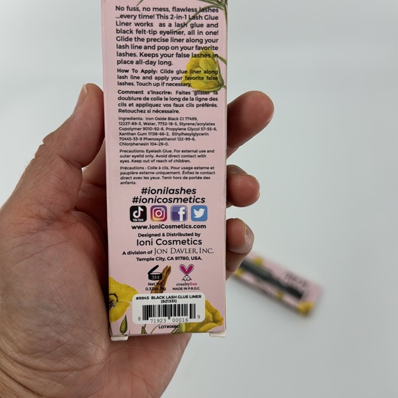 IONI Women’s Everlasting 2-in-1 Lash Glue & Black Liner in One 2 Piece Bundle - Picture 9 of 12